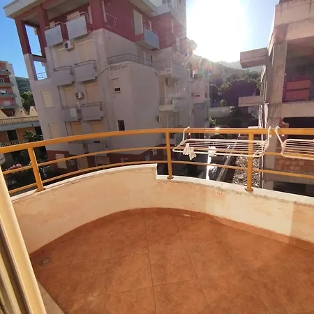 شقة Irek's Lungomare *